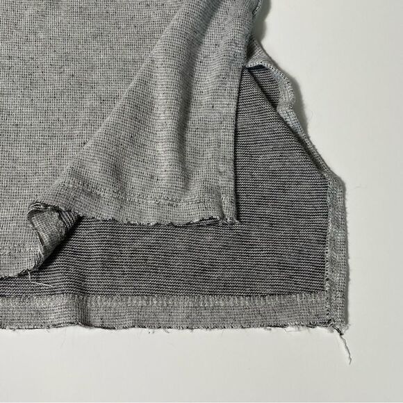 Truly Madly Deeply Oversized Boxy Raw Hem Heathered Tee Shirt Women's Size M-L - Picture 9 of 13